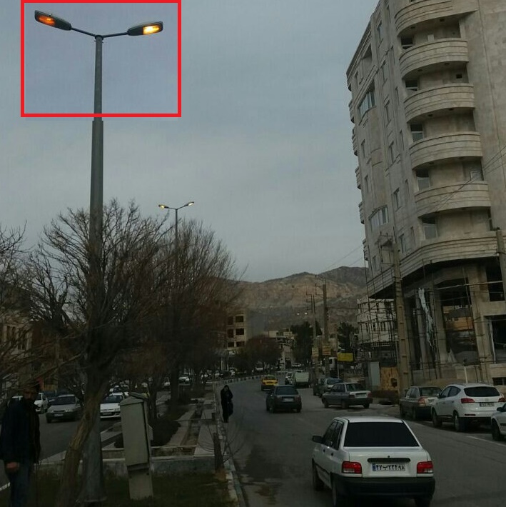 تعمیر و رفع خاموشی چراغ&zwnj;های پارکی بلوار مدرس