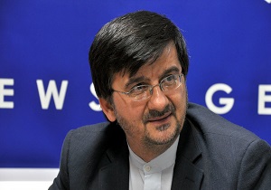 معاون فرهنگی وزیر ورزش وارد یزد شد