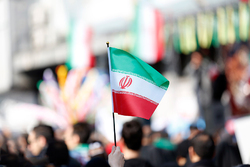 علت اینکه امام خمینی (ره) در ۱۲ بهمن ۵۷ اول به بهشت زهرا رفتند، چه بود؟ + فیلم