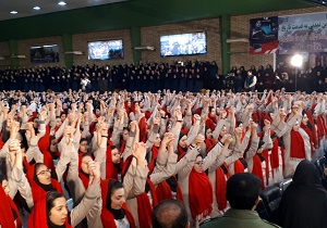 نواخته شدن زنگ انقلاب در قزوین