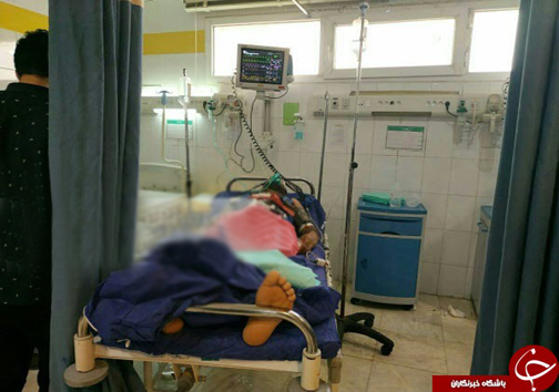 حمله گروهک تروریستی جیش الظلم در نیکشهر/ یکی از کارکنان سپاه به شهادت رسید/ امنیت و آرامش در شهر برقرار است + تصاویر