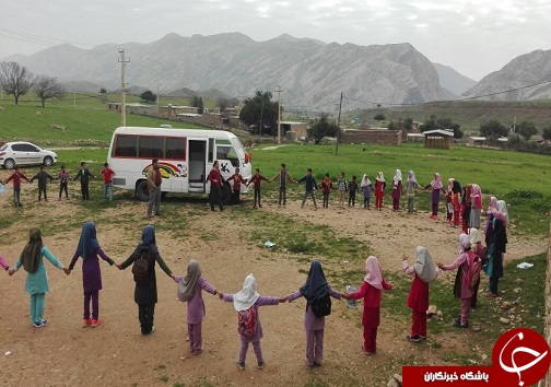 آغاز سفر کتابخانه های سیار کانون به روستای استان خوزستان
