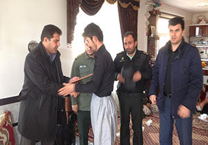 دیدار با خانواده شهید اسماعیل خندانی در خلیفان