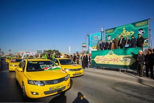۱۵۰۰ تاکسی به استقبال بهار انقلاب رفتند