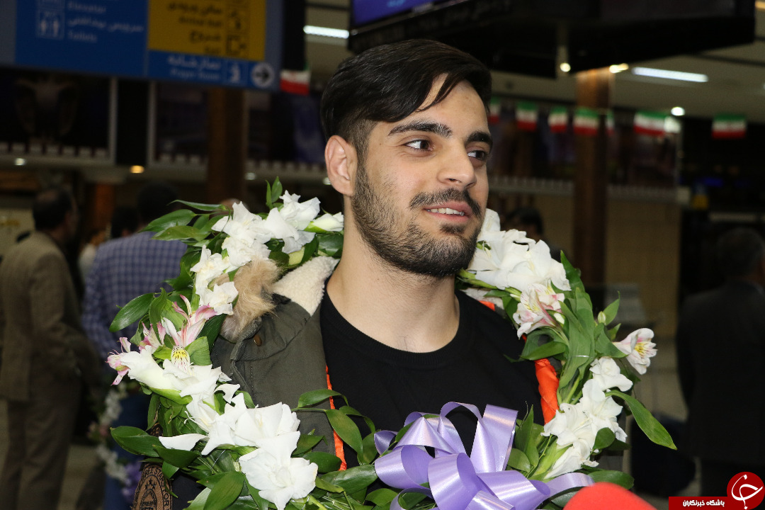 استقبال از نایب قهرمان لیگ جهانی فرانسه در کرمان + تصاویر