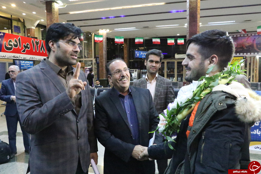 استقبال از نایب قهرمان لیگ جهانی فرانسه در کرمان + تصاویر