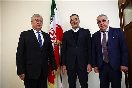 دیدار هیات بلند پایه روسیه با جابری انصاری