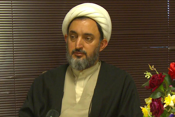دشمنان از راه های مختلف سعی در نفوذ در کشور دارند
