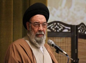 انتقاد آیت‌الله طباطبایی‌نژاد از هنجارشکنی‌ها در برخی باغ‌ تالارهای اصفهان