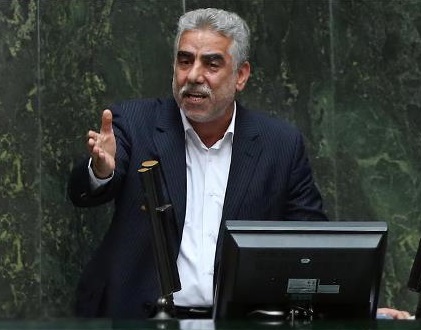 حرفه چایکاری با تصمیم نادرست حجتی به خاک سیاه نشست/ فرزندان روستائیان مشغول پاک کردن شیشه&zwnj;های اتومبیل&zwnj; هستند
