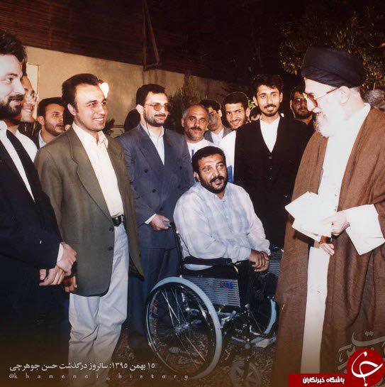 حضور مرحوم جوهرچی در دیدار جمعی از جوانان با رهبر انقلاب
