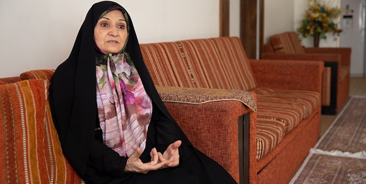 ساواک برایم چندین خواستگار فرستاد