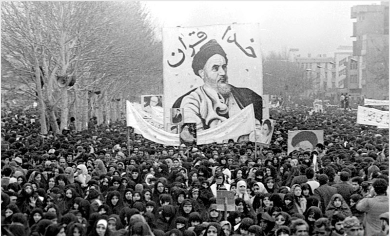 نقش انقلابیون اصفهانی در روز&zwnj;های منتهی به پیروزی انقلاب/ از انتظامات بهشت&zwnj;زهرا هنگام سخنرانی امام تا گرفتن مقر نظارت بر کشور&zwnj;های عربی