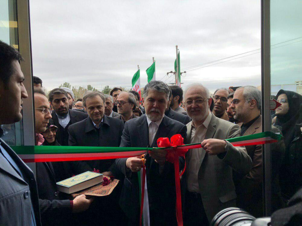 رشد جریان کتابخانه‌ها بعد از انقلاب اسلامی افزایش یافته است