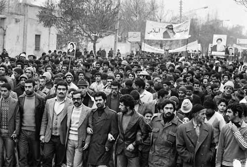 خاطرات مردی که قبرش را در مقابل چشمانش کندند تا زنده به گورش کنند