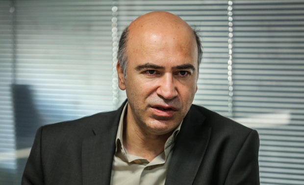 واکنش مدیر دفتر موسیقی ارشاد به حواشی دو خواننده پاپ