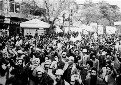 خاطرات مردی که قبرش را در مقابل چشمانش کندند تا زنده به گورش کنند