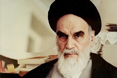 امام خمینی(ره): باید ظالمین نگران باشند از انقلاب ایران + فیلم