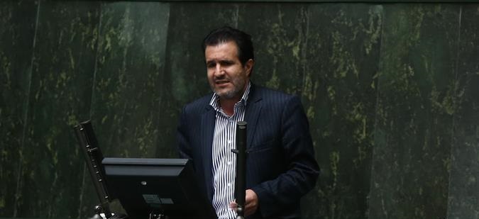 انصاری: انفعال در وزارتخانه علوم موج می&zwnj;زند/ضرورت برنامه ریزی برای اشتغال ۲۰ هزار دانشجوی دکتری