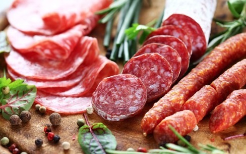 انواع سوسیس و کالباس در بازار + قیمت