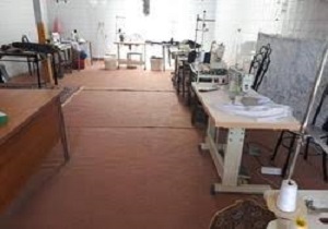 افتتاح کارگاه خیاطی و فرآوری خرما در روستای منیوحی