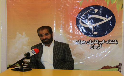شنیدم آیت الله خامنه ای تبعید شد راهی ایرانشهر شدم