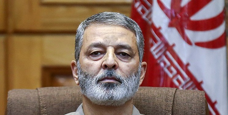 فرمانده کل ارتش سخنران راهپیمایی ۲۲ بهمن در تبریز