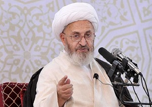 تعطیل کردن دروس در روزهای بین دو تعطیلی بدعت در حوزه است