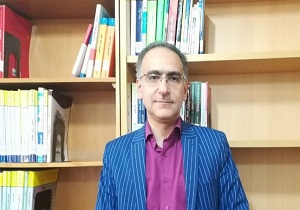 درخشش نویسندگان استان سمنان در جشنواره قصه گویی در تهران