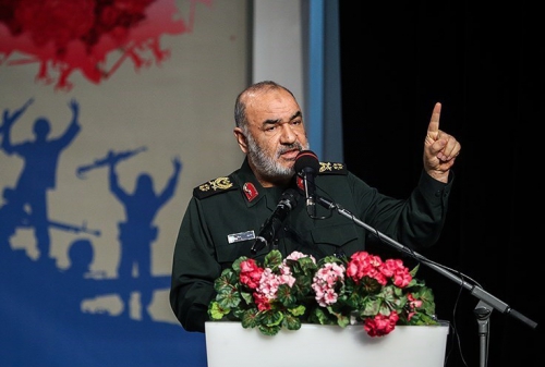 عملیات والفجر ۸ شاهکار هنرمندانه حفاظت اطلاعات بود عملیات والفجر ۸ شاهکار هنرمندانه حفاظت اطلاعات بود