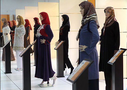 سیستم آموزش مد و لباس را در تعامل با دانشگاه&zwnj;های خارجی ارتقا دهیم