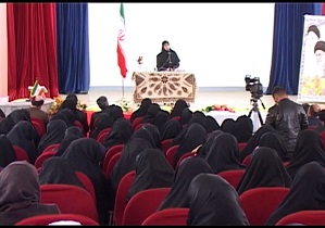 نطنز ، کمترین بازمانده از تحصیل