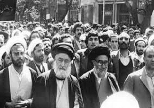 قیام تبریز نقطه عطفی در تاریخ انقلاب اسلامی/ وقتی تبریز از ظهر تا غروب آفتاب در کنترل انقلابیون بود!