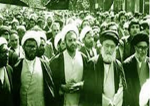 قیام تبریز نقطه عطفی در تاریخ انقلاب اسلامی/ وقتی تبریز از ظهر تا غروب آفتاب در کنترل انقلابیون بود!