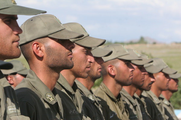 فراخوان مشمولان زیر دیپلم ،دیپلم و فوق دیپلم در بهمن ماه 1397 جهت اعزام به خدمت