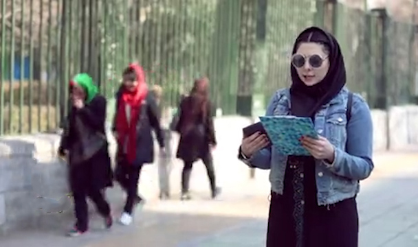 پیدا کردن دختربچه ربوده شده توسط کارآگاهان/ نظر حسن عباسی درباره آزادی&zwnj;های سیاسی در کشور/ آرزوی دختران کره ای در فرار از کشور + فیلم