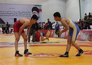 کشتی گیر کردستانی نشان برنز رقابت‌های بین المللی جام هاشمی نژاد را کسب کرد