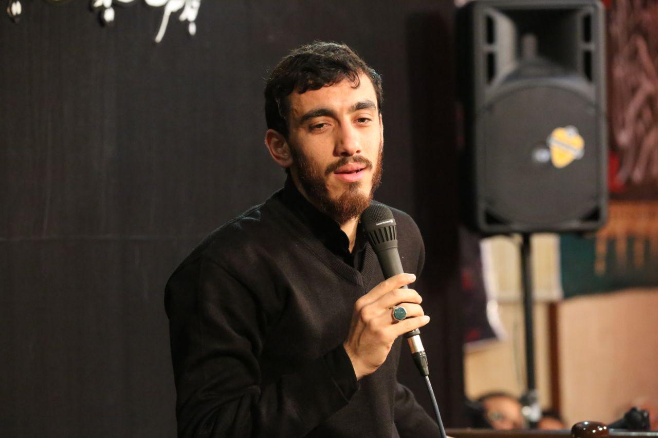 گزارش تصویری از عزاداری شب آخر دهه فاطمیه مسجد سیدالشهدا (ع)