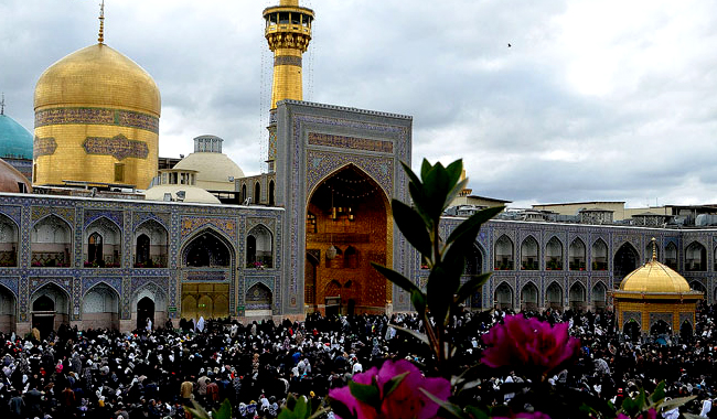 زیرگذر حرم بسته می‌شود/هر شب جمعه بیش از هزار غذا در محدوده حاشیه شهر مشهد توزیع می‌شود