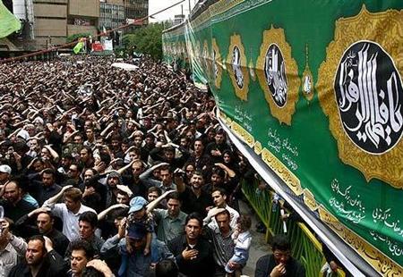 برگزاری اجتماع عزاداران فاطمی در تبریز