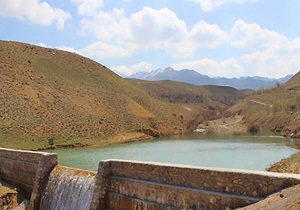 افتتاح طرح آبخیزداری در روستای میرزاعلی بروجرد