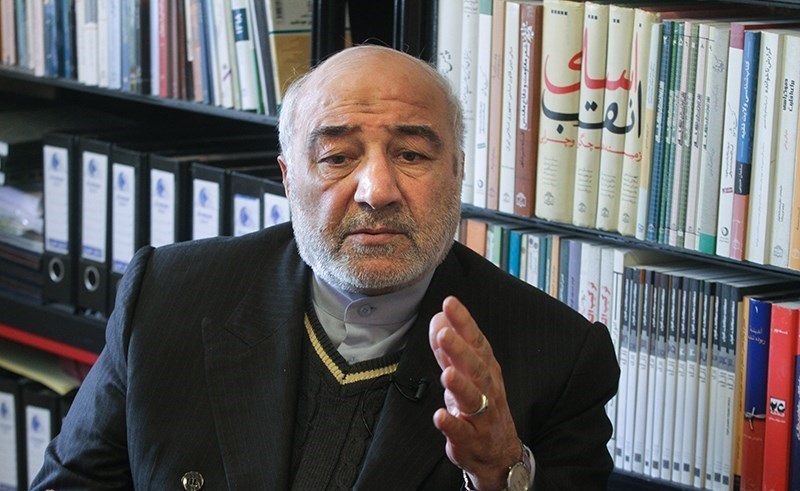 حمایت فرانسه و آمریکا از منافقین پس از انقلاب آغاز شد/ راه&zwnj;اندازی چنین تجمعاتی نشانه استیصال دشمنان است