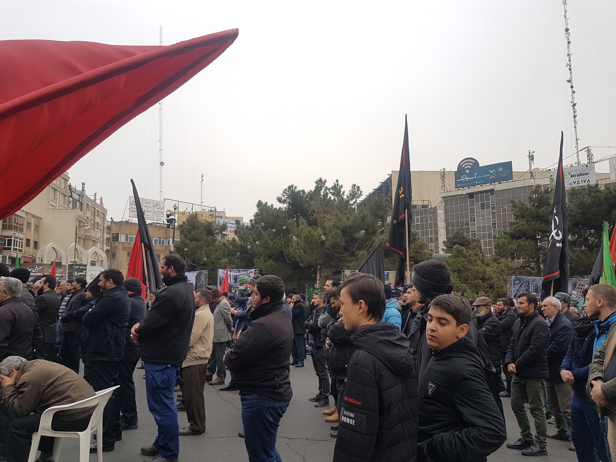 تجمع بزرگ فاطمیون سعادت&zwnj;آباد برگزار شد +تصاویر