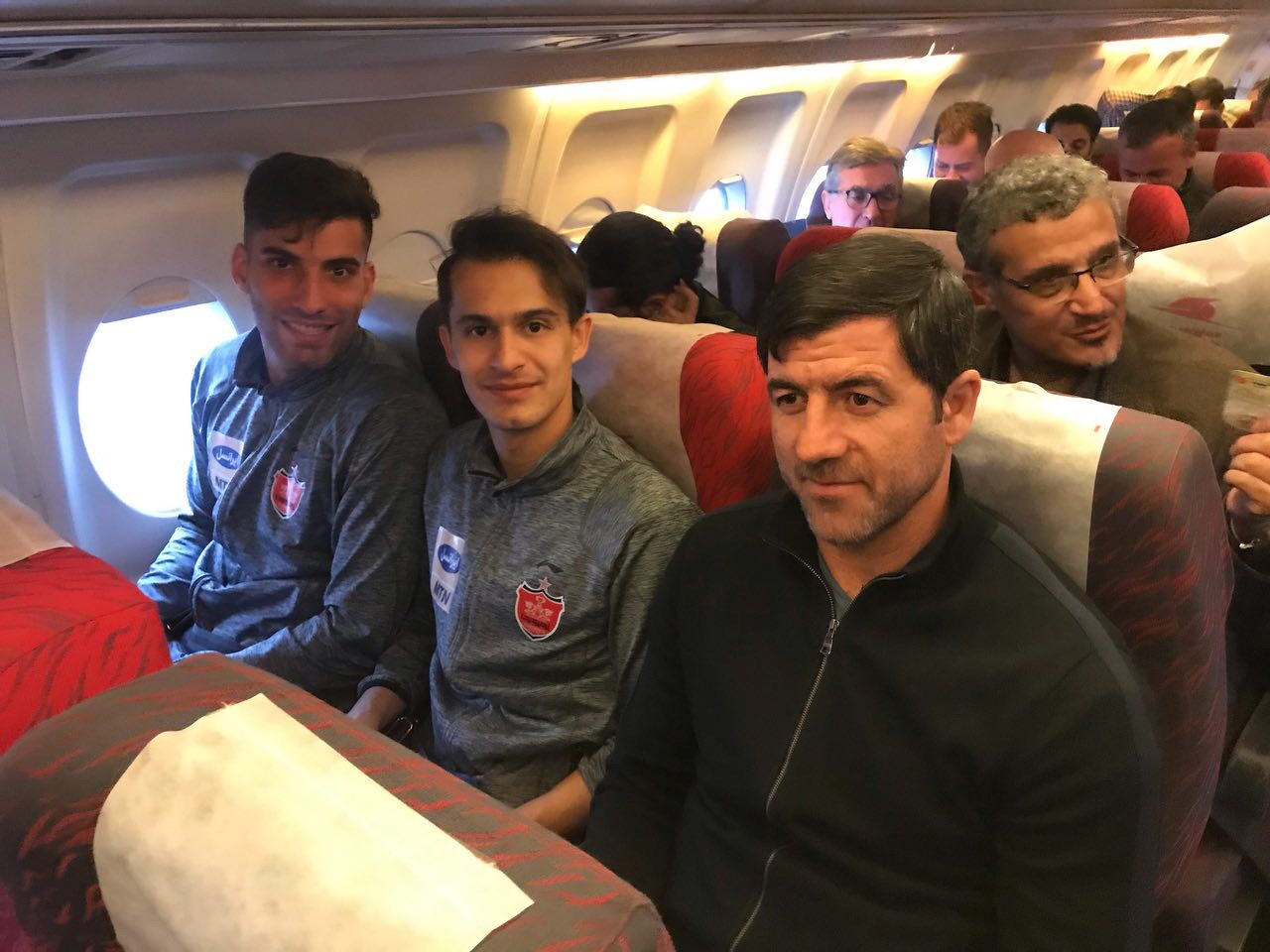 کاروان پرسپولیسی ها به اهواز رسید