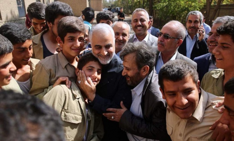 نسل امروز، مشتاق شنیدن خاطرات دلاور مردان این سرزمین / خاطرات انقلاب و دفاع مقدس الگویی عالی برای نسل امروز