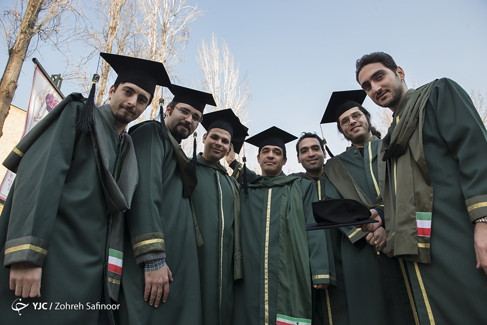 آیندهای درخشان در انتظار ایران/ متخصصان امروز تربیت یافته انقلاب هستند/ وضعیت کنونی کشور قابل مقایسه با گذشته نیست آیندهای درخشان در انتظار ایران/ متخصصان امروز تربیت یافته انقلاب هستند/ وضعیت کنونی کشور قابل مقایسه با گذشته نیست