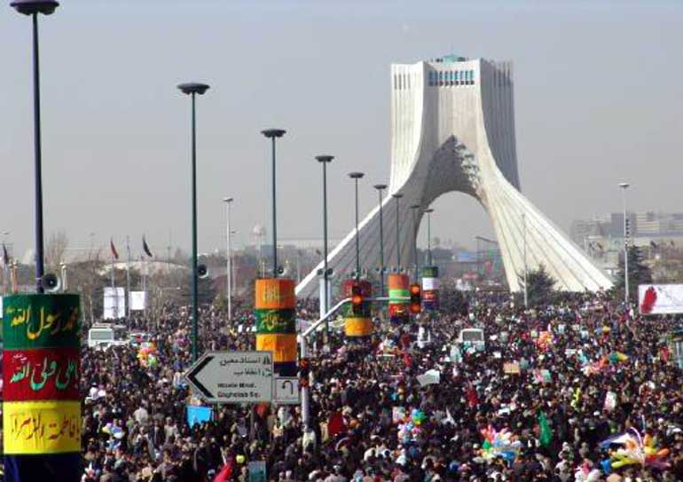 توصیه&zwnj;های ترافیکی پلیس راهور ناجا به راهپیمایان یوم الله ۲۲ بهمن