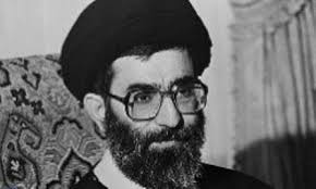 ماجرای حمله شبانه ساواک به منزل آیت‌الله خامنه‌ای چه بود؟