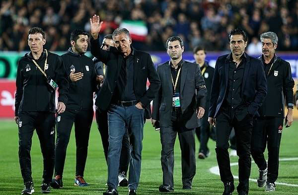 لطفا رخت سیاه را از تن فوتبال دربیاورید!