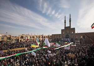 حماسه ای دیگر از وحدت و همبستگی مردم دارالعباده یزد در فجر۹۷ +تصاویر